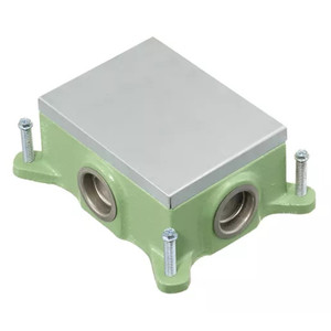 Hubbell FB4114 Shallow Cast Iron Box