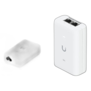 Ubiquiti UACC-POE+-2.5G adapter that powers UniFi PoE+ devices