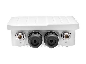 Cradlepoint TAA-BE01-1855-5GC-GN 5G Power Injector front view with ports and connectors