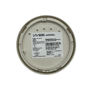 System Sensor 4W-B 4W-B photoelectric detector base mounting bracket close-up