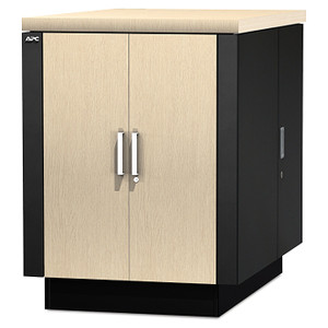 APC by Schneider Electric Netshelter CX Base/plinth Surround KIT