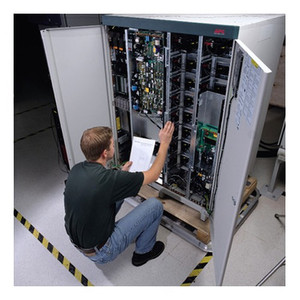 APC by Schneider Electric 1 Pre-contract Audit for 1 UPS 41 to 150 KVA - WPCAVUPS-UG-02