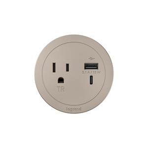 Middle Atlantic Radiant Furn PWR RND 1 OUT W/usb A&c NI - RFPCRUAUC-NI