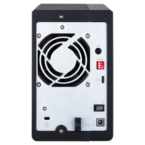 Qnap 2-Bay 3.5 SATA HDD USB 3.1 GEN2 10GBPS - TR-002-US