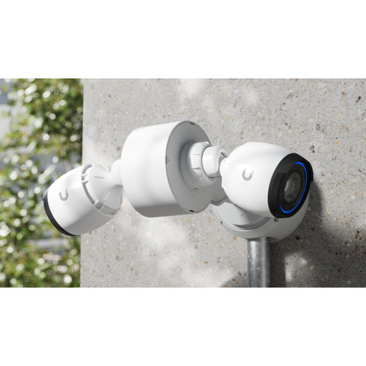 Ubiquiti UACC-CAMERA-DM-B back-to-back mount for 2 UniFi cams
