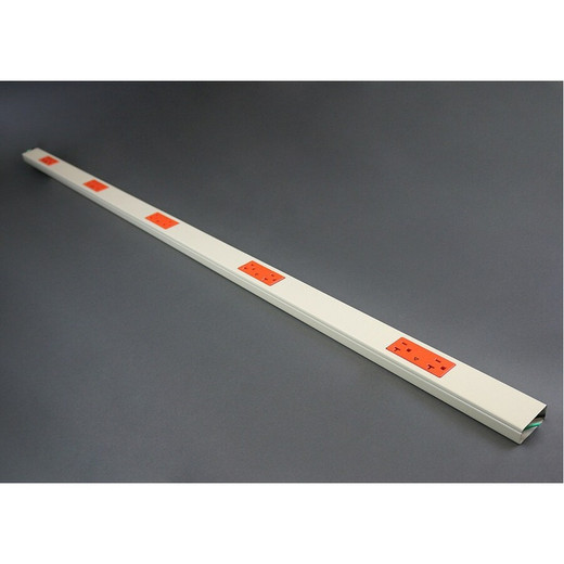 Middle Atlantic Plgmd 20A 72IN. 12IN. OC - 24S7212GBX99IV
