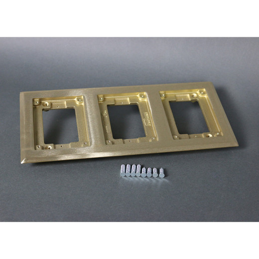 Middle Atlantic Brass CPT FL 3-GANG Ombx - 837C