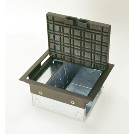 Middle Atlantic AC8105 Plate FOR 4 Duplex - P8105-4DP