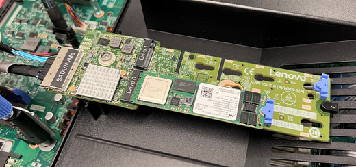 Lenovo 7N47A00129 THINKSYSTEM M.2 CV1 32GB SATA
