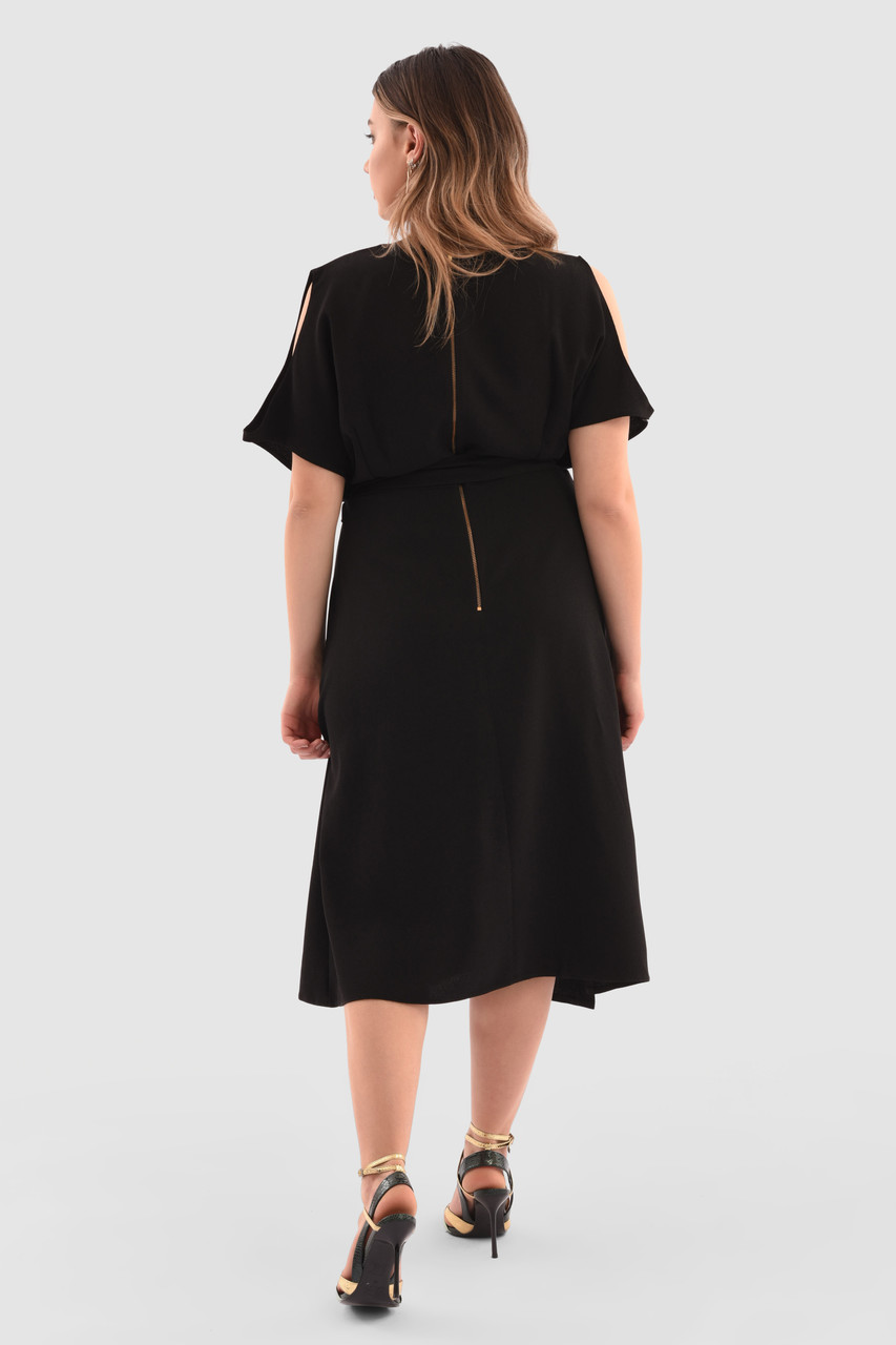 Closet London | Curves Black Cold Shoulder Wrap Dress