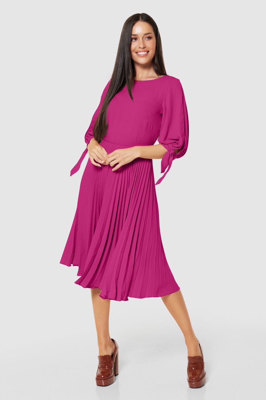 Closet London Pink Split Sleeve Pleated Midi Dress