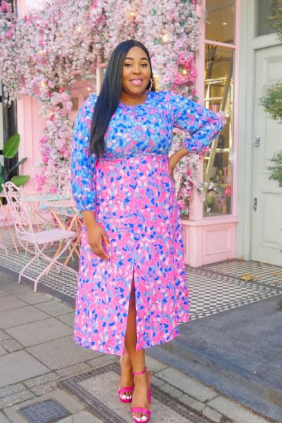 Closet London Curves Pink Gathered Neck Midi Dress