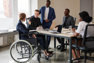 Wheelchair for Adults: Discover Absolute Comfort