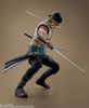 PREORDINE+ CHIUSO 05/2024 One Piece S.H. Figuarts Action Figure Roronoa Zoro (Netflix) 14 cm