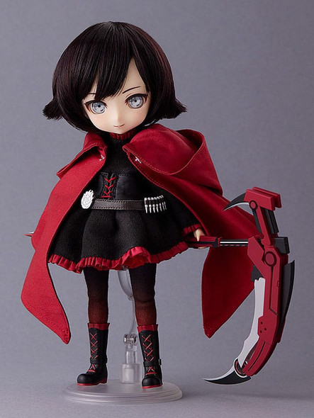 PREORDINE 06/2024 RWBY: Ice Queendom Doll Action Figure Harmonia Humming Ruby Rose 23 cm