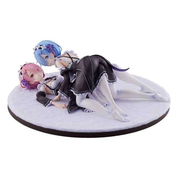 PREORDINE 05/2024 Re:Zero Starting Life in Another World PVC Statue 1/7 Ram & Rem 9 cm (PREORDINE NON CANCELLABILE)