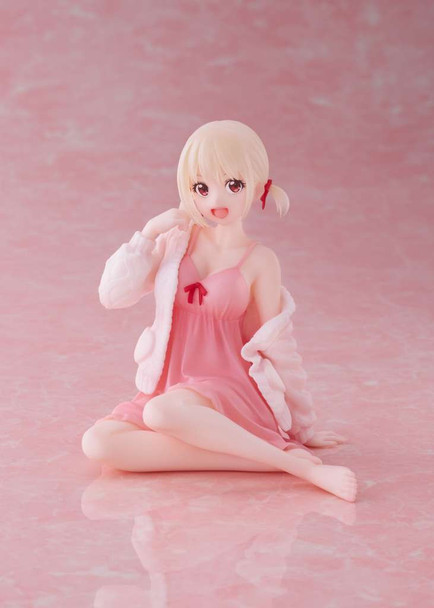 PREORDINE+ 08/2024 Lycoris Recoil - Chisato Roomwear Desk Figure (PREORD. SECONDA CHANCE)