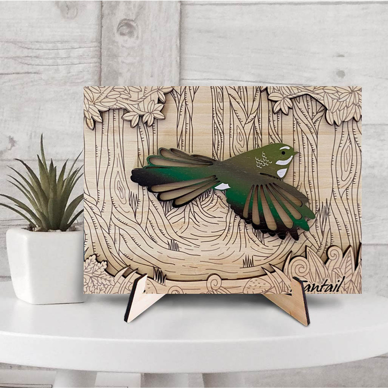 Bird Block Fantail Scene