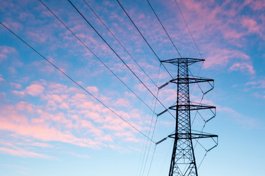 How Smart Grids & Time-of-Use Pricing Are Changing Hot Water Usage in Canada