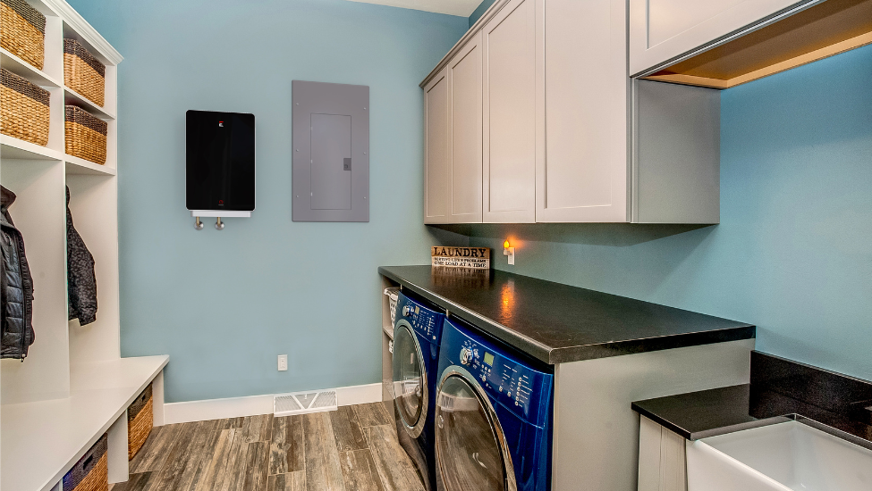 shie-27-laundry-room-lifestyle-inline-2-ca