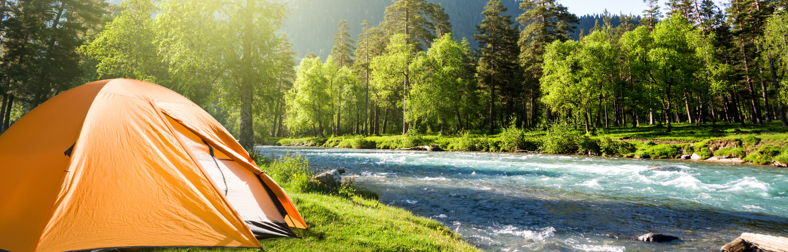 Exploring the Great Outdoors: A Guide to Portable Water Heaters for Canadian Campers