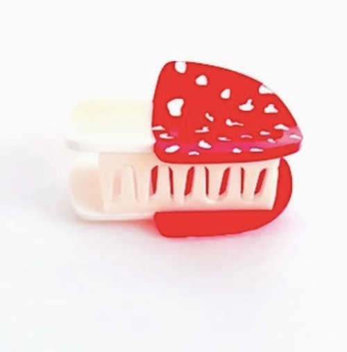 Alice Cute Mushroom Clip