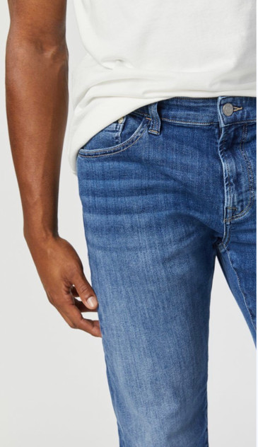 Marcus Slim Straight Jean