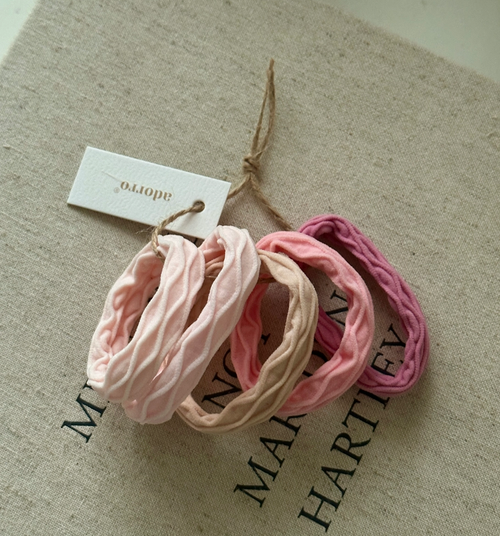 Pink Wavy Seamless Hair Ties