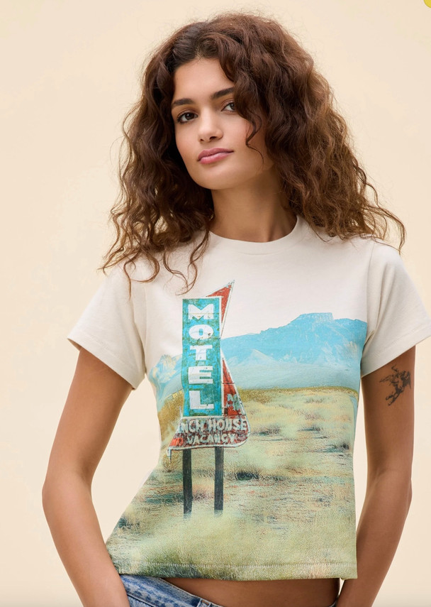 Motel Ranch House Vintage Tee
