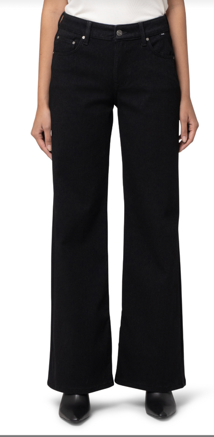 Sabrina Black Move Sabrina Black Move