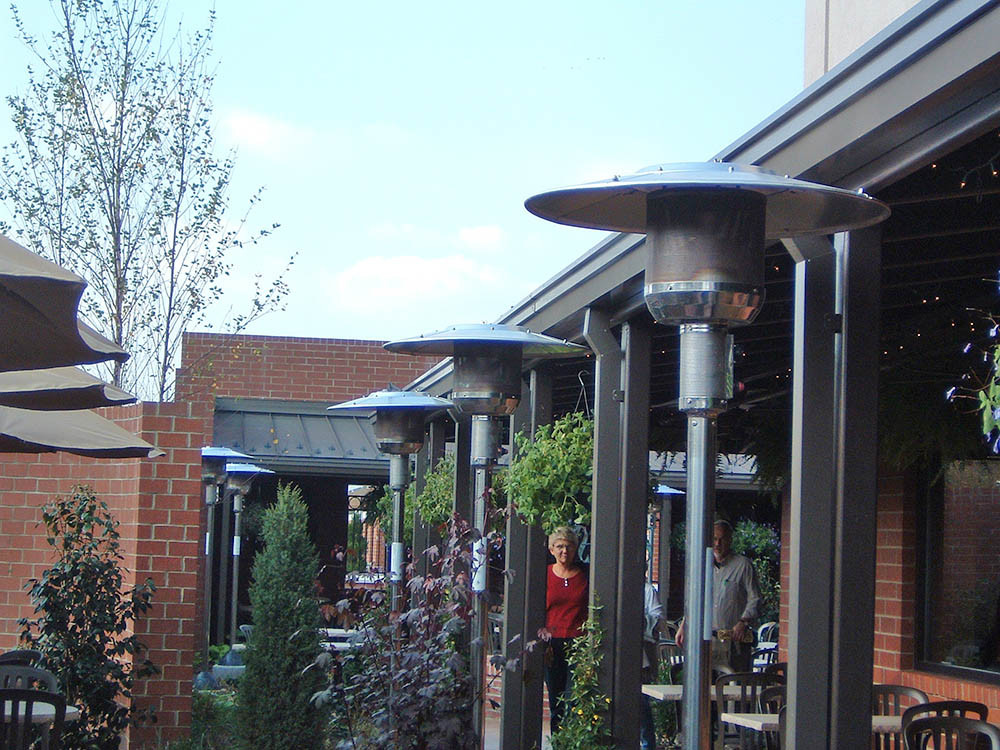 Schwank Portable and fixed-mount commercial patio heaters - parasolSchwank  - fireplacesrus.net