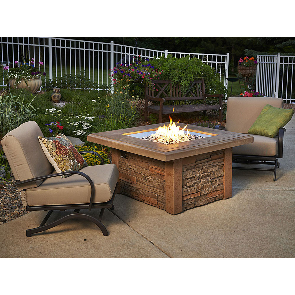 Outdoor Greatroom Sierra Square Fire Table