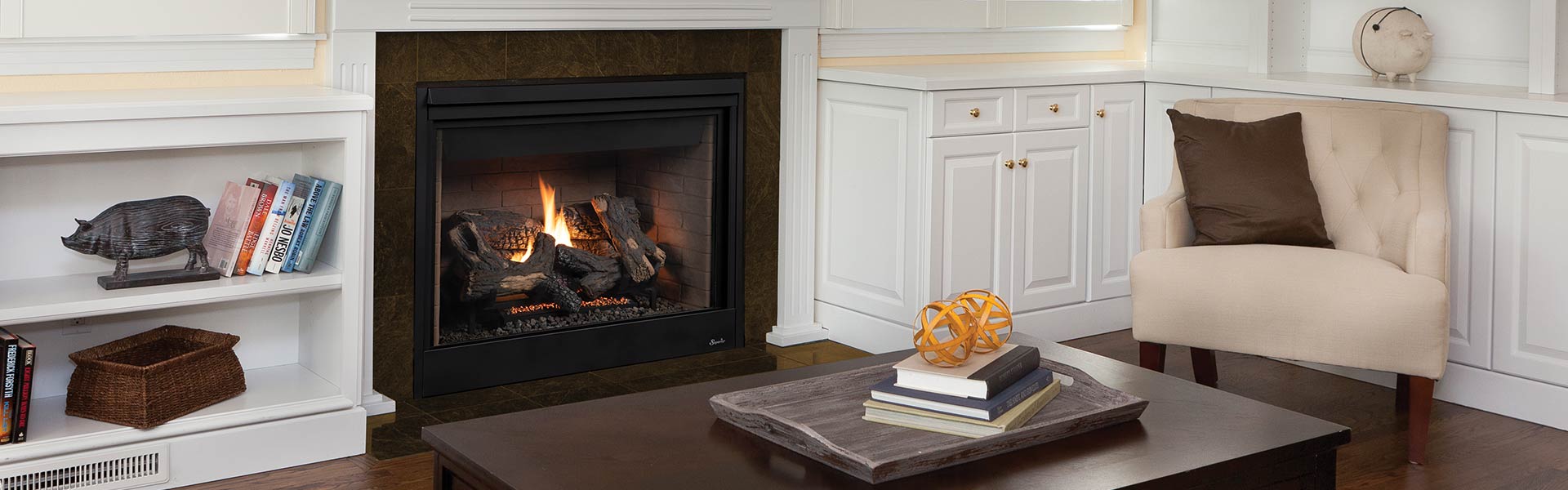 Superior DRT4040 Direct-Vent Fireplace