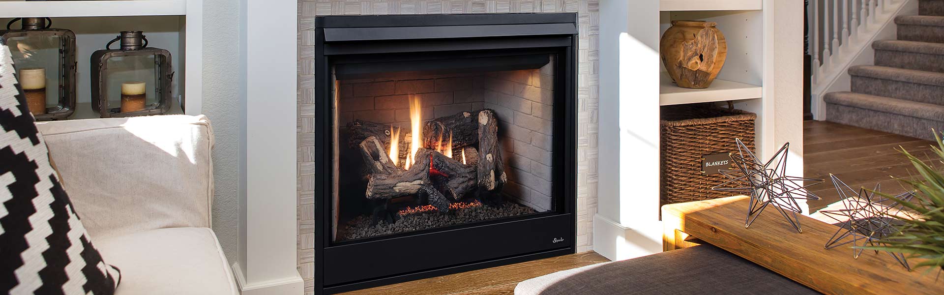 Superior DRT4040 Direct-Vent Gas Fireplace