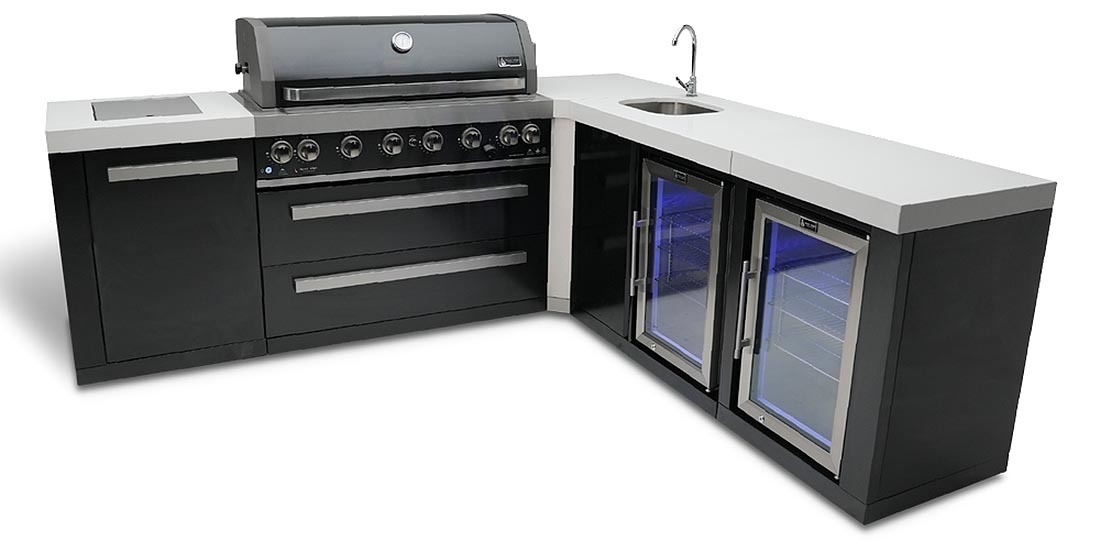 MONT ALPI 6-BURNER ISLAND WITH A 90-DEGREE CORNER, BEVERAGE CENTER AND FRIDGE CABINET - MAi805-BSS90BEVFC