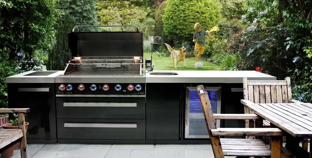 MONT ALPI 6-BURNER ISLAND WITH BEVERAGE CENTER - MAi805-BSSBEV