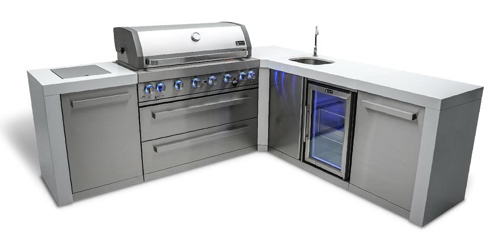 MONT ALPI 6-BURNER DELUXE ISLAND WITH A 90-DEGREE CORNER AND KEGERATOR