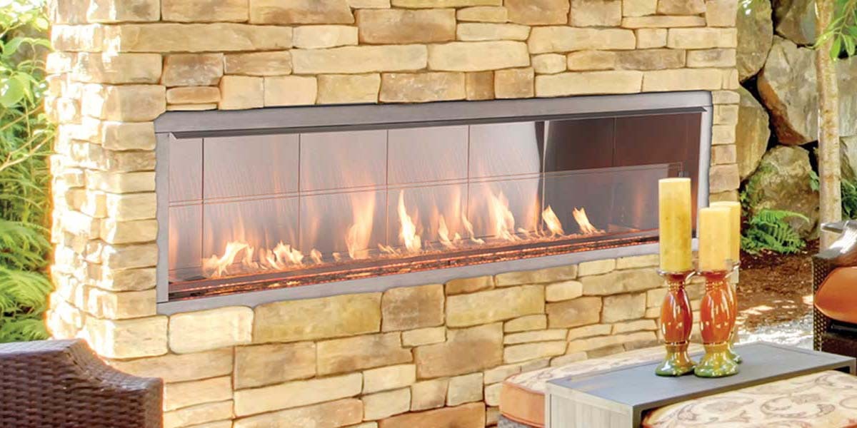 Superior 36 Inch VRE4636 Linear Outdoor Gas Fireplace