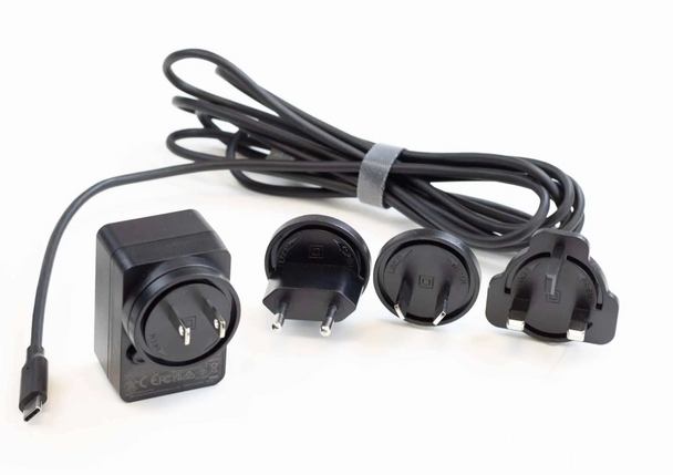 ListenTech 1-Port USB A-C Power Supply