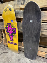 Dogtown Bigger Boy Deck 9.523" x 32.366" (Yellow Stain)