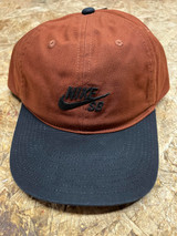 Nike SB Cinnamon Club Strap-Back Hat M/L Nike SB Cinnamon Club Strap-Back Hat M/L