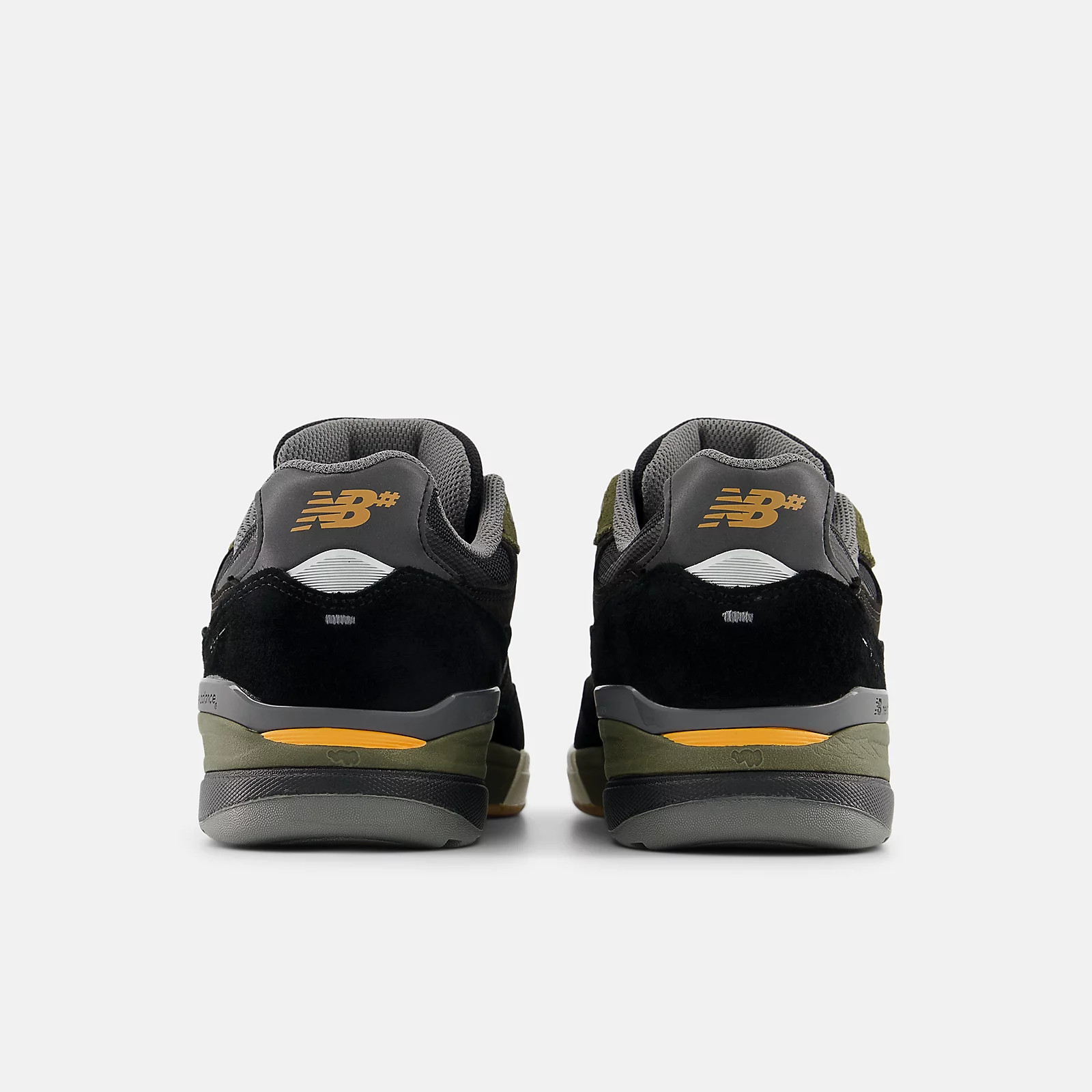 New Balance Numeric Andrew Reynolds 933 (Black with Dark Olivine)