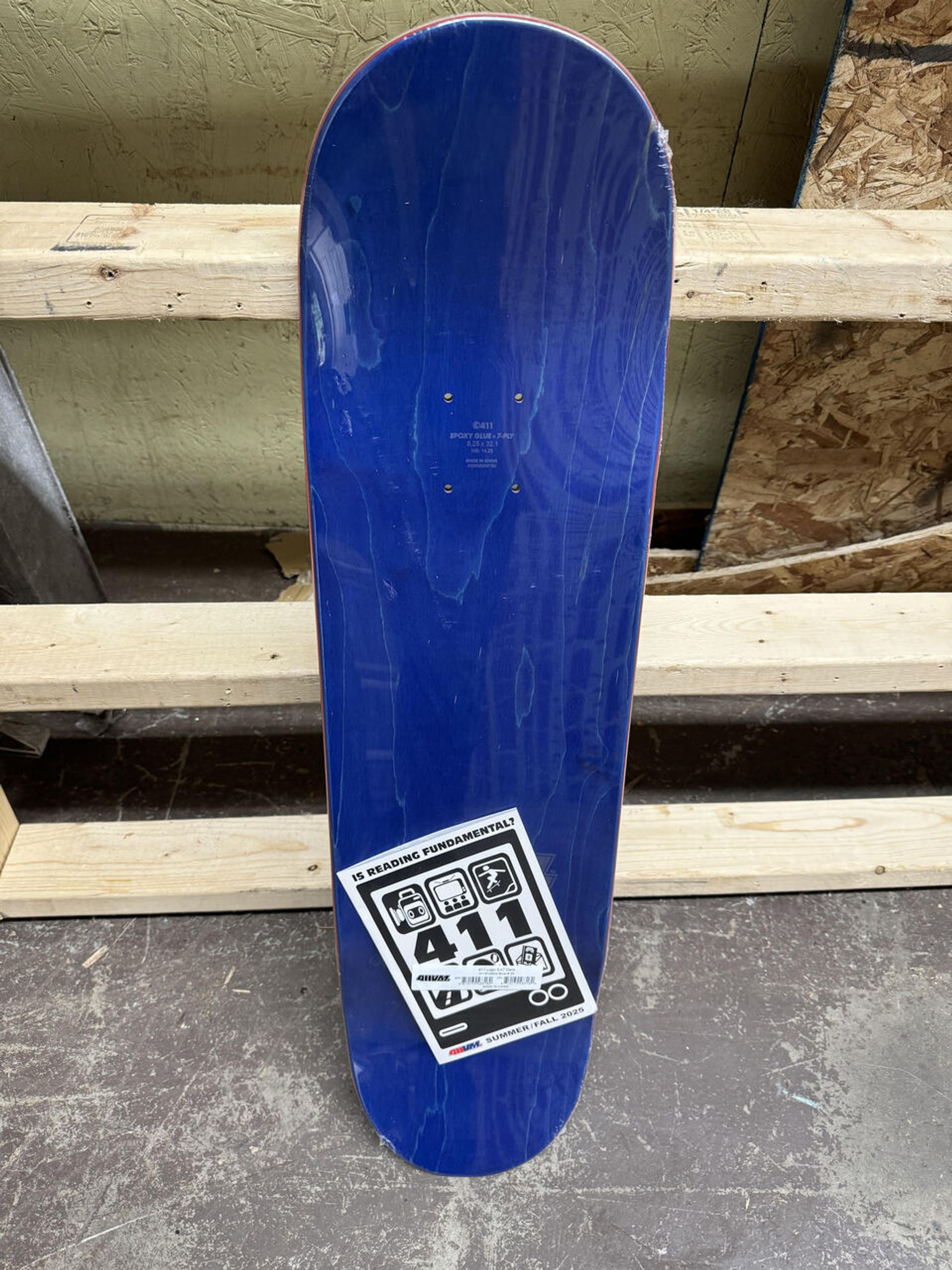 411VM スケートボードデッキ　skateboard 411 フォーワンワン スケートボード デッキ 8.5inch 411