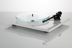 Rega Planar 3 Turntable (no cartridge)  Rega Planar 3 Turntable (no cartridge)