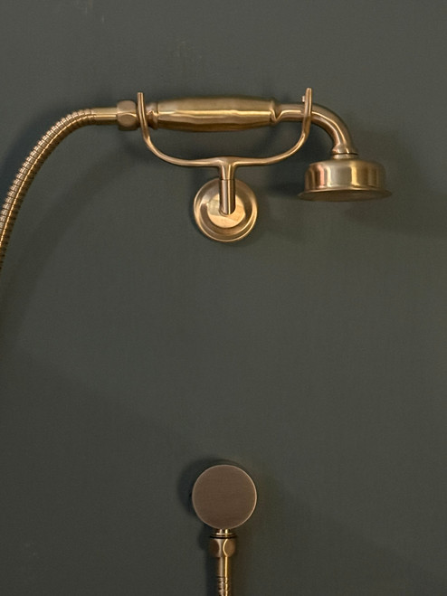 Astonian Signature Handshower Kit with wall outlet, hose, handshower and wall antler - Unlacquered Brushed Brass