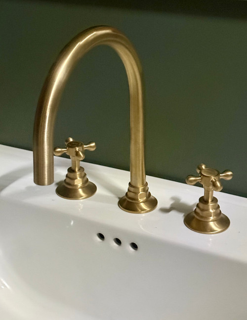 Astonian Signature  3-hole Swan Neck basin mixer- Brushed Brass