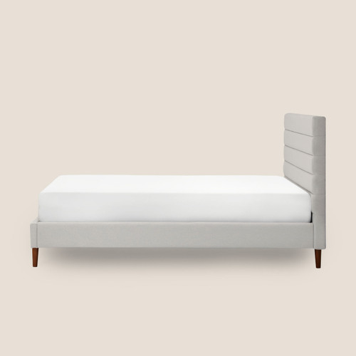 Silk & Snow Horizontal Tufted Bed
