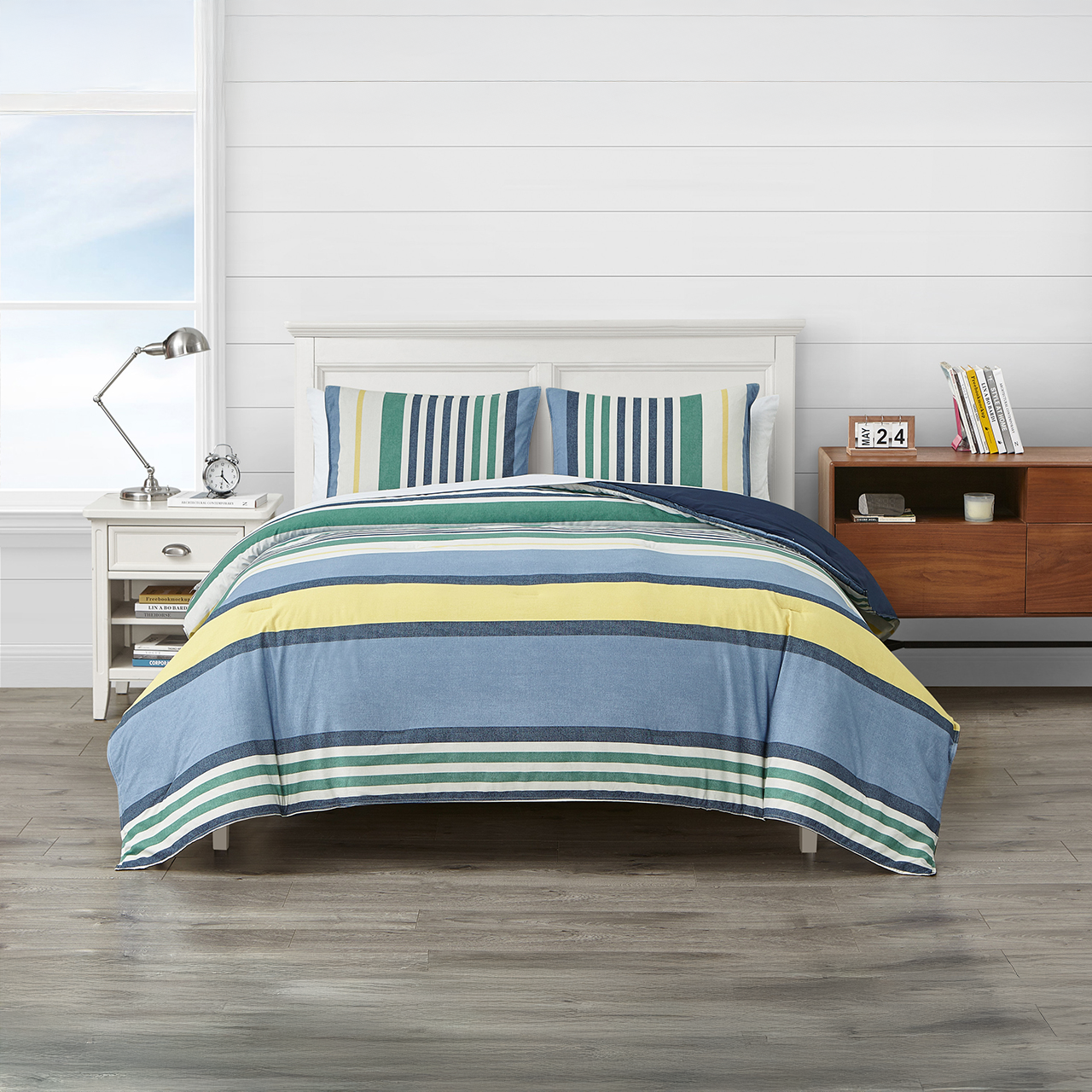 37 of 872 Nautica Dover Comforter Set