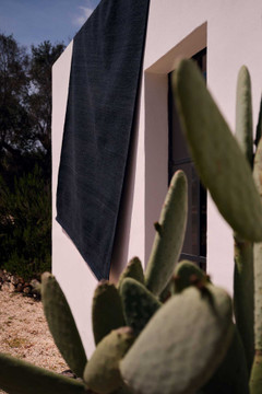 Flatweave Handcarded Wool Midnight [ROOMVO]