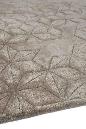 Star Silk Round by Helen Amy Murray - Close-up